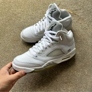 Kids Jordan 5 Retro Metallic White Shoes